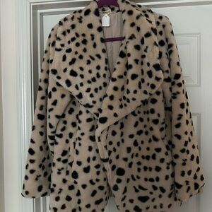 Boutique jacket.Black and beige super soft/Extremely luscious jacket NWT.
